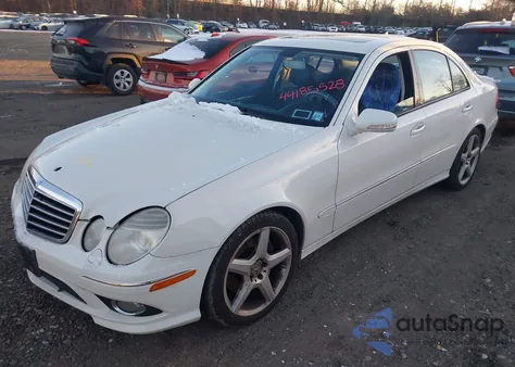 2009 Mercedes-Benz E 350 4Matic из США, поврежденный, VIN WDBUF87XX9B421340